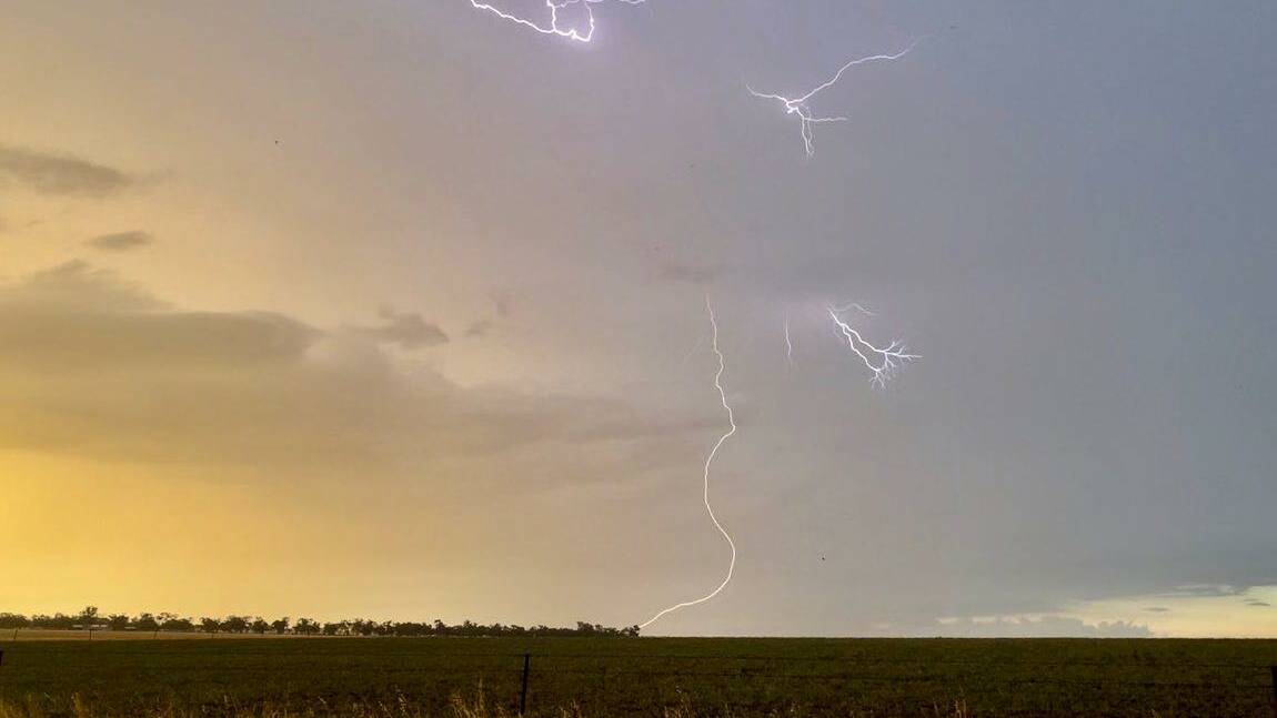 Storms hit Raywood, Victoria Thursday afternoon. Picture: SUPPLIED