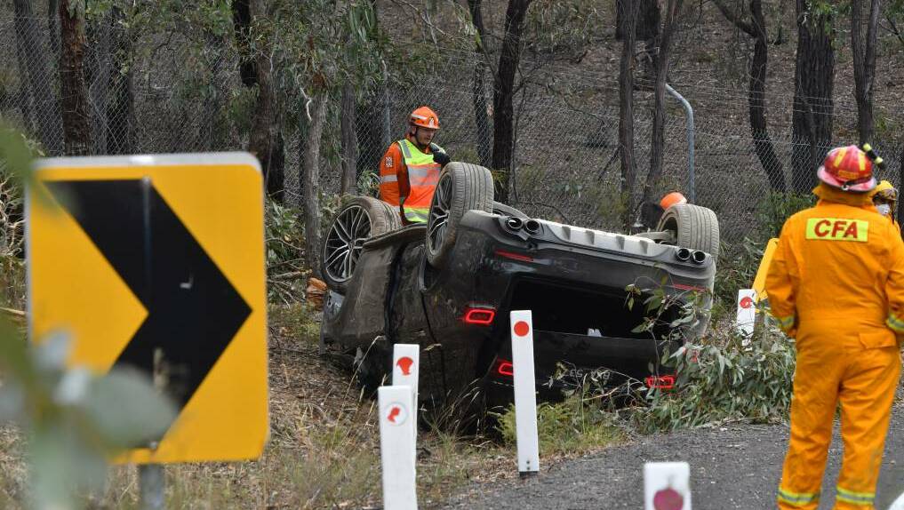 CALL-OUT: Police are calling public assistance in relation to crash in Kangaroo Flat. Picture: NONI HYETT 