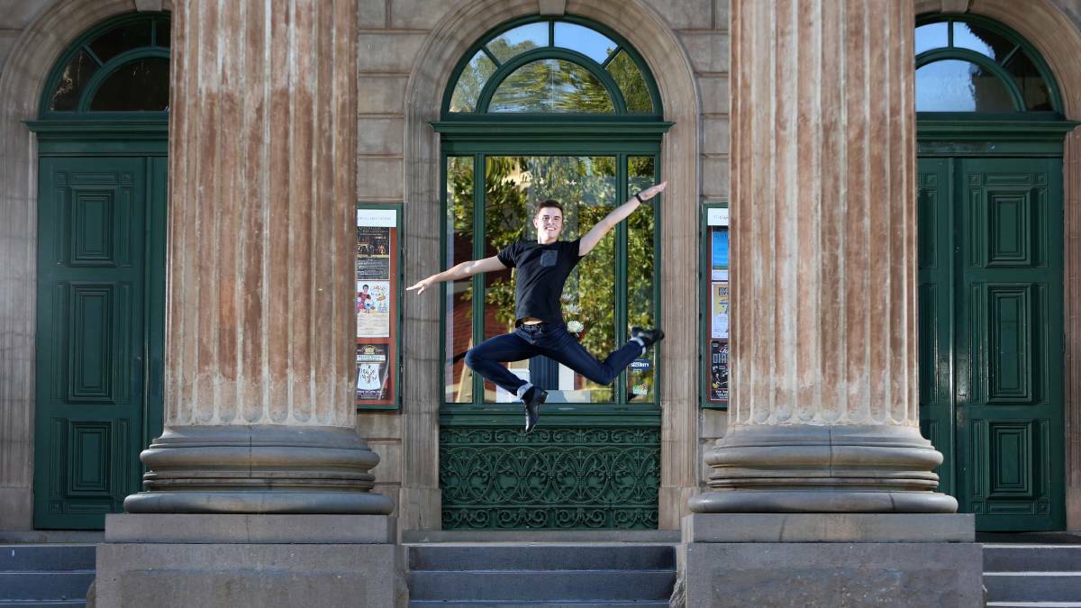 BACK TO IT: Bendigo's Charlie Munday will return back to America to work as a professional theatre performer. Picture: GLENN DANIELS