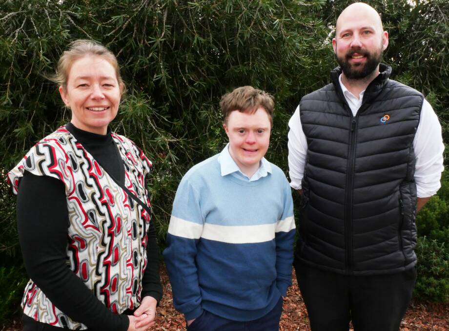 HELPING HAND: Impact Foundation's Impact21 lead regional co-ordinator Donna Petrusma, Nicky and CVGT Employment's Bendigo branch manager Bryden McFarlane. Picture: SUPPLIED