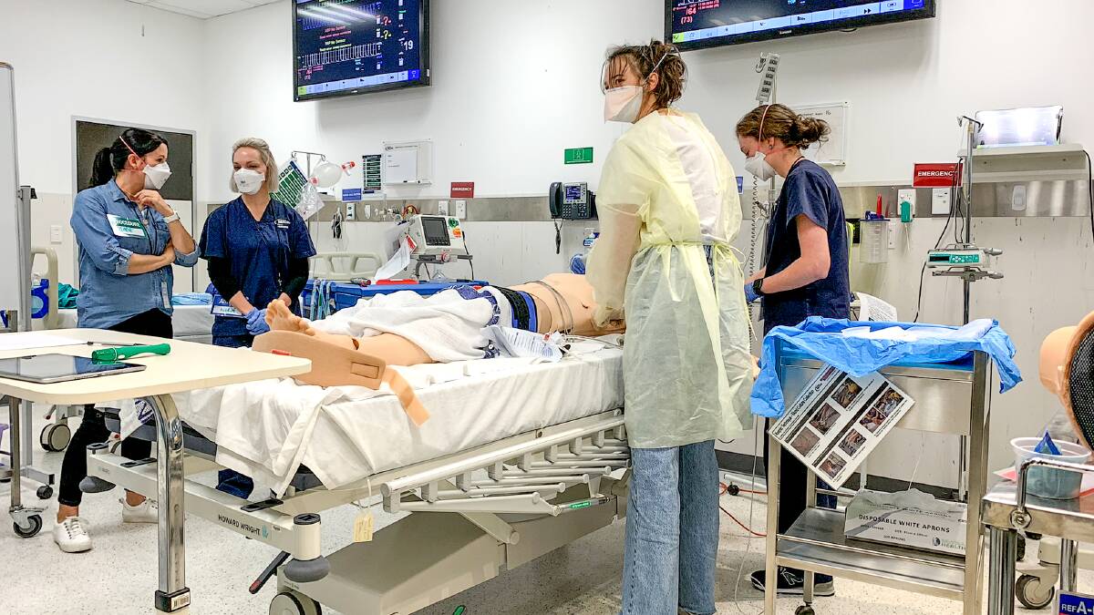 TEACHING: Bendigo Health emergency department staff have been learning how to handle traumas in a new pilot training program. Picture: BENDIGO HEALTH