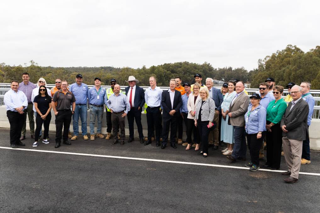 OPEN: Deputy Prime Minister Barnaby Joyce joined local politicians and residents to celebrate the opening and naming of the new Echuca-Moama bridge. Picture: SUPPLIED