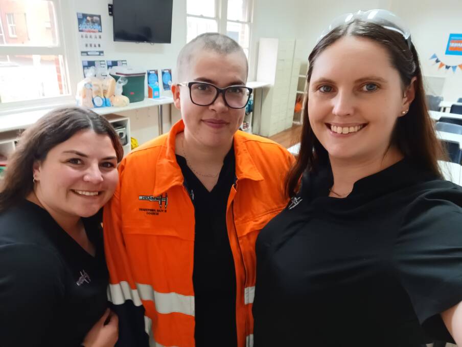 GOOD CAUSE: Katherine Loomes, Makeelie Dowton and Virginia Peters. Makeelie made the commitment to take off all her hair for the World's Greatest Shave last week. Picture: SUPPLIED