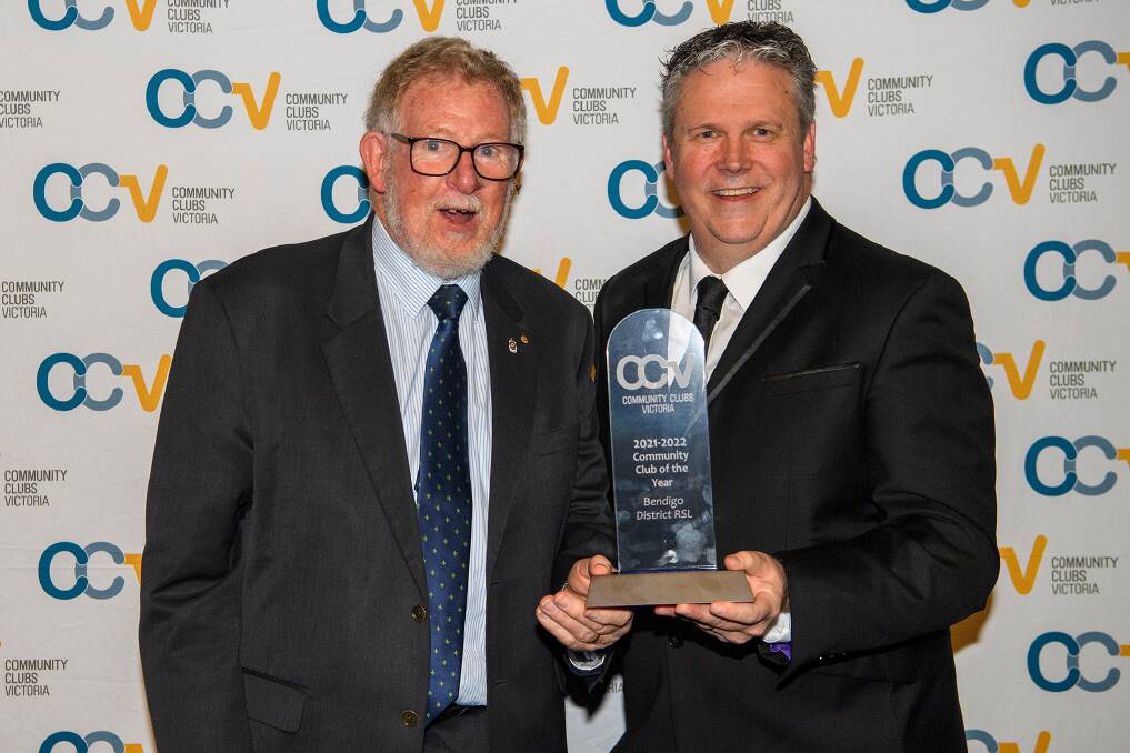 WINNERS: RSL Victoria president Dr Robert Webster and Bendigo District RSL sub-branch general manager Martin Beekes with the Community Club of the Year (Regional) award. Picture: SUPPLIED