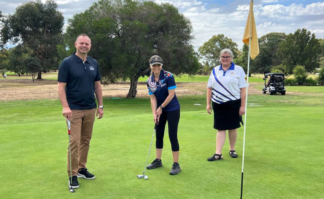 True Foods Foodservice national sales manager Robert Nackoski, MDHS board chair Kelly Mason and Maryborough Golf Club's Kelly Walker. Picture supplied