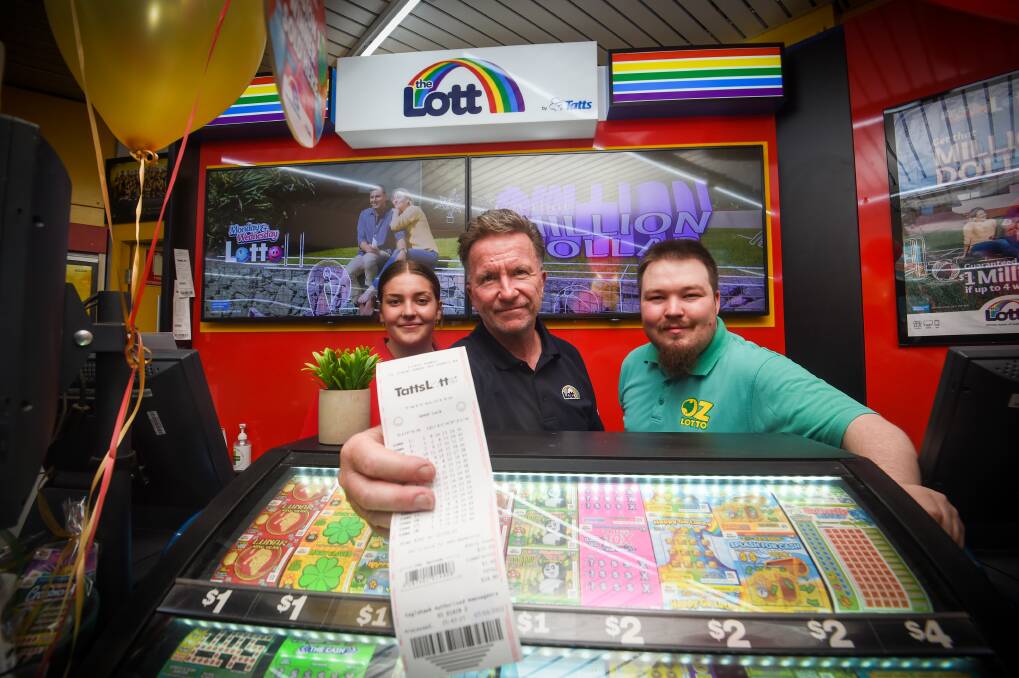 Maddi Grainger, Leo Trainer and Alex Jones at the Eaglehawk Tattslotto agency where a winning ticket was sold. Picture: DARREN HOWE
