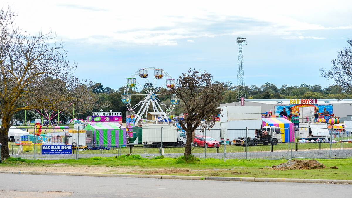 The Melbourne Family Fun Fair will open at the Bendigo Showgrounds from 5.30pm on Friday evening if no lockdown is announced. Picture: DARREN HOWE