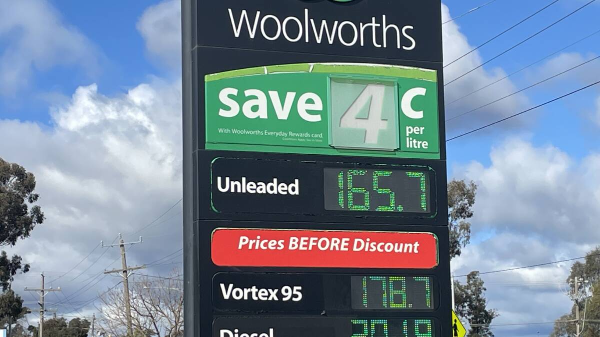 Woolworths in Kennington is selling unleaded petrol at 165 cents a litre, or 161 cents with the discount. Picture: DAVID CHAPMAN