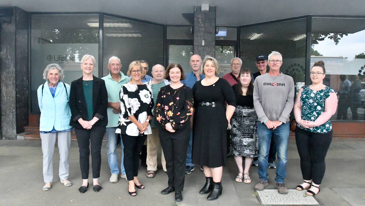 MP Lisa Chesters and staff and volunteers from Lifeline Central Victorio and Mallee.
Picture: NONI HYETT