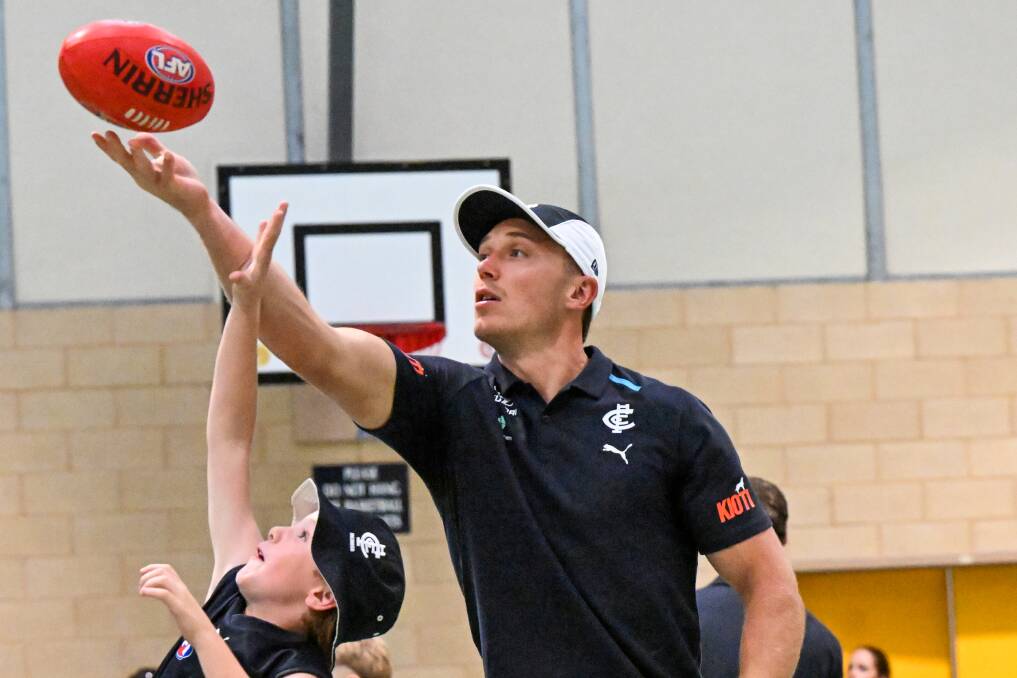 Brownlow medallist Patrick Cripps was in attendance at Carlton's Auskick clinic at La Trobe University on Tuesday afternoon. Picture by Darren Howe