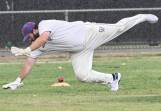 Sandhurst wicket-keeper Ashley Gray took four catches on Saturday. Picture by Darren Howe