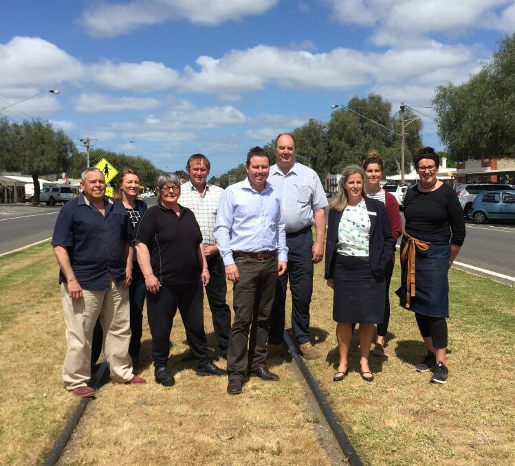 Member for Mallee Andrew Broad visits the Wycheproof community as part of the Building Buloke 2030 project.