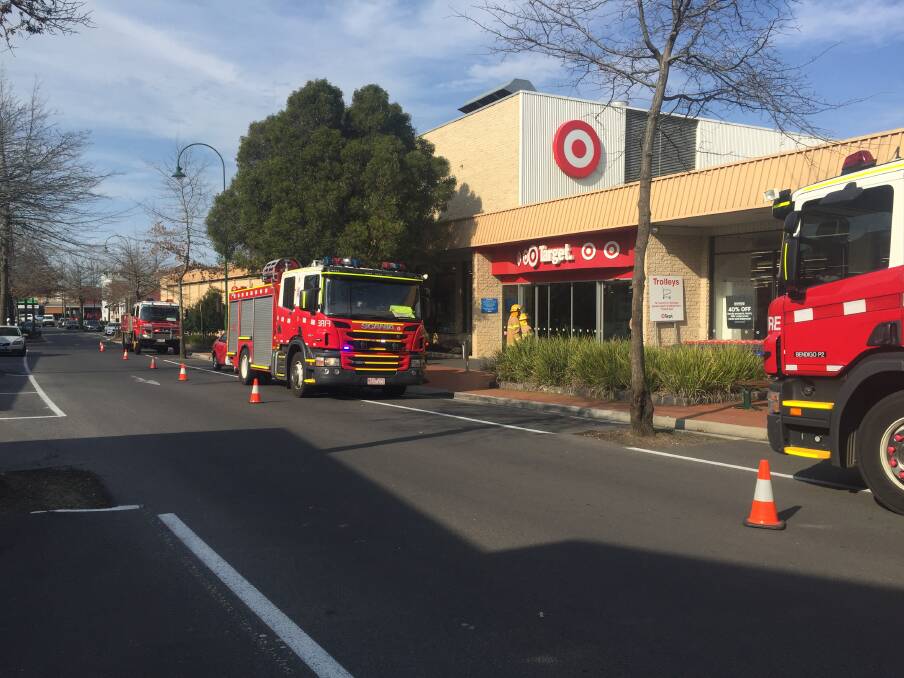 Shoppers evacuated from Bendigo store