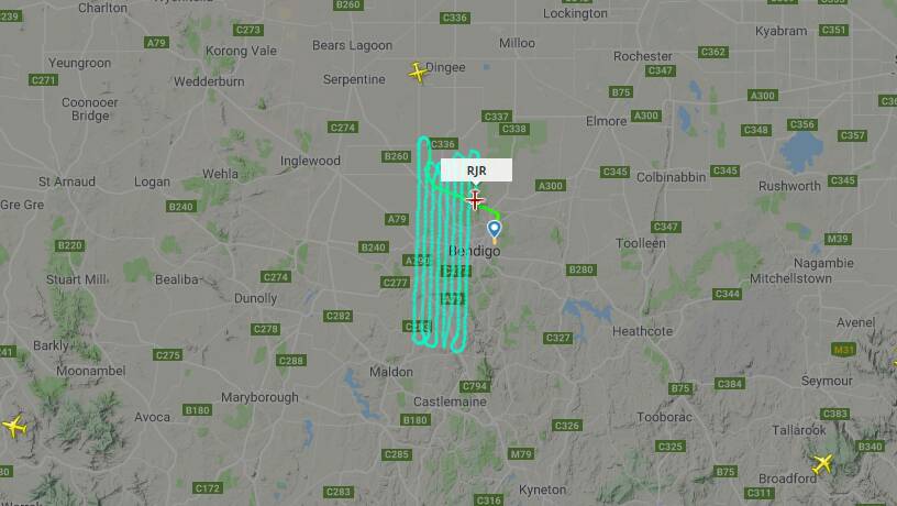 The flight path of a plane above Bendigo about 11am. Pilots have been alerted that the Bendigo Airport is closed to traffic due to the crash. Image via flightradar24.com