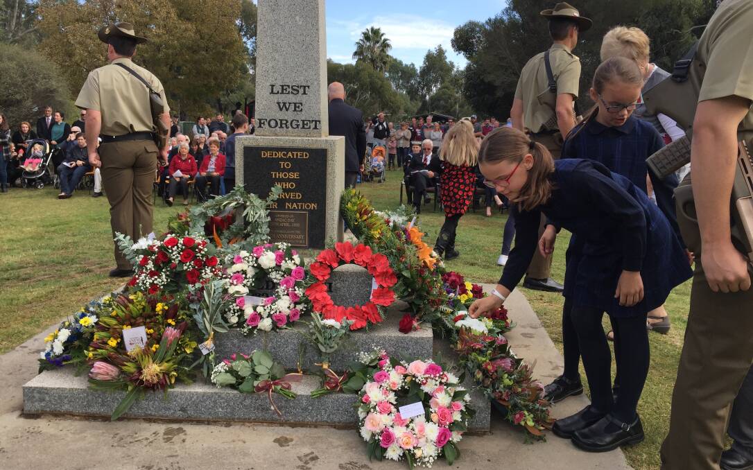 2018 Huntly service for Anzac Day.