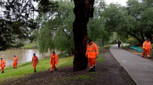 The police and SES searching Canning Reserve, Avondale Heights, along the Maribyrnong River last month for missing woman Karen Ristevski  Photo: Penny Stephens
