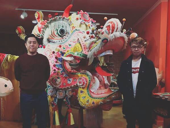 Master Hui (left) with Sun Loong during his visit to Bendigo in March. Picture: Hungclau.ltd Instagram