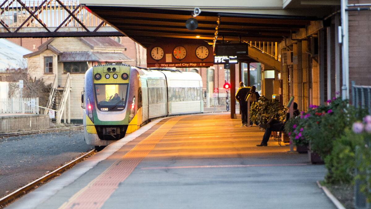 Electrification of the Bendigo line is more likely than a route to Geelong, a report has found. Picture: DARREN HOWE