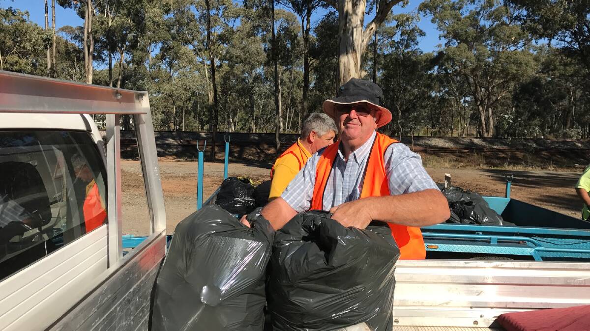 Volunteers from the Lions Club of Eaglehawk take part in a clean-up on a five kilometre stretch of Allies Road in Eaglehawk in May, picking up 100 kilograms of rubbish.
