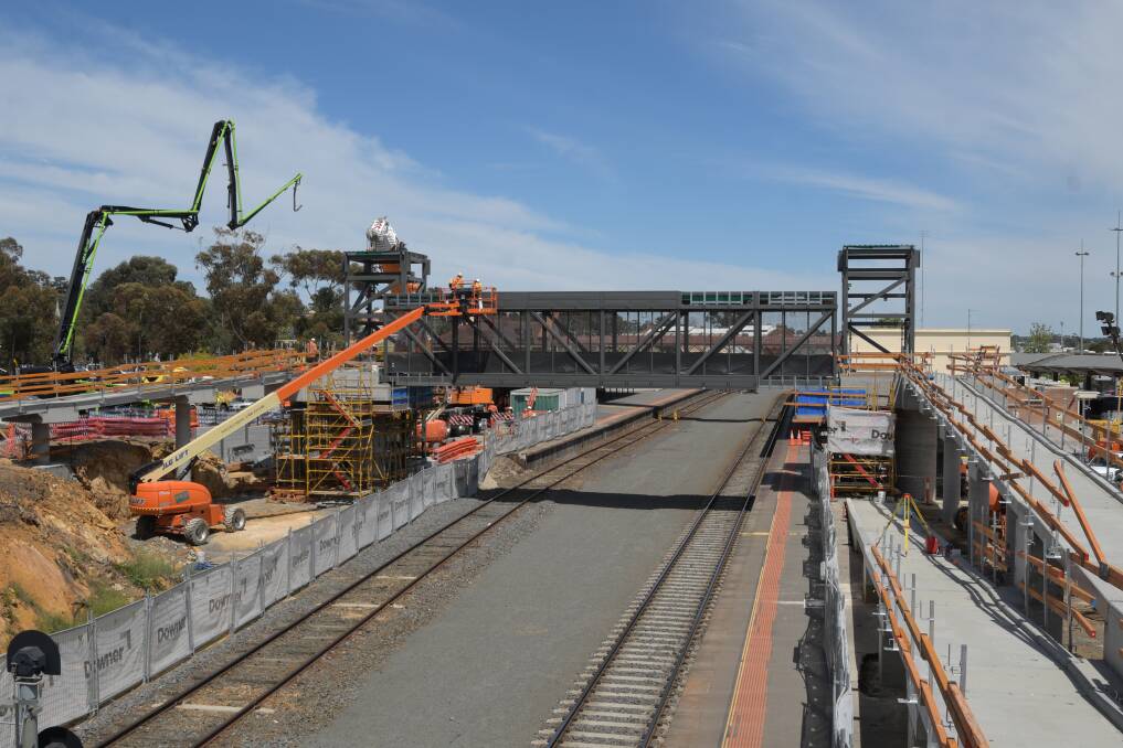 An overpass is being built at Bendigo Railway Station. Picture: NONI HYETT