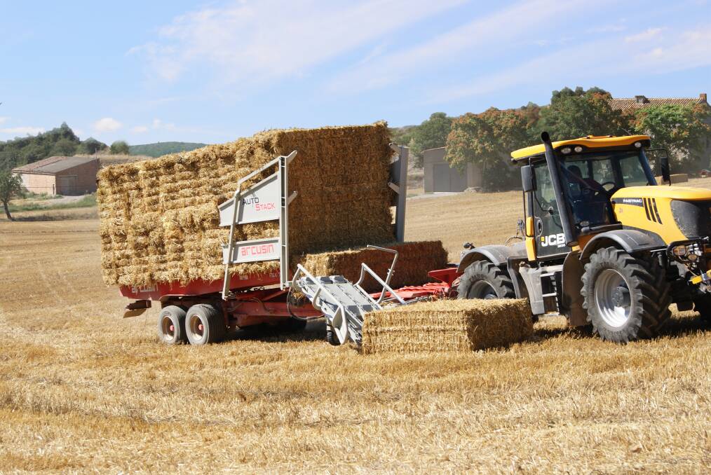 EXPORT HAY: The outlook for hay exports is extremely promising, says the Australian Fodder Industry Association.