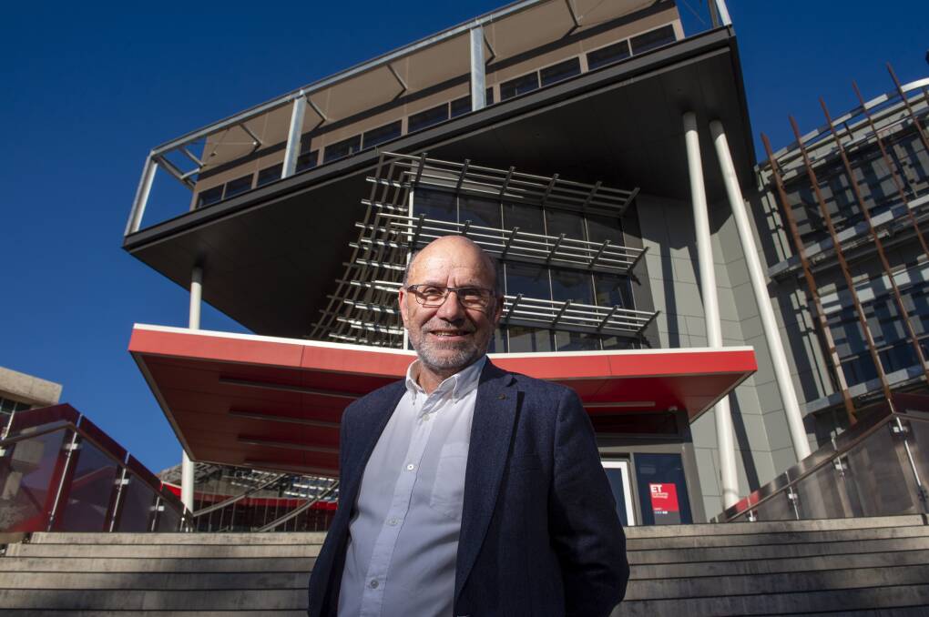 Christopher Stoltz outside the new engineering and technology building at La Trobe University's Bendigo campus. Picture: DARREN HOWE