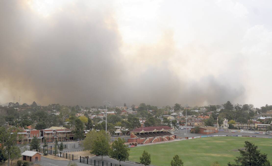 File photo of the Black Saturday fire that devastated parts of Bendigo in February 2009. 