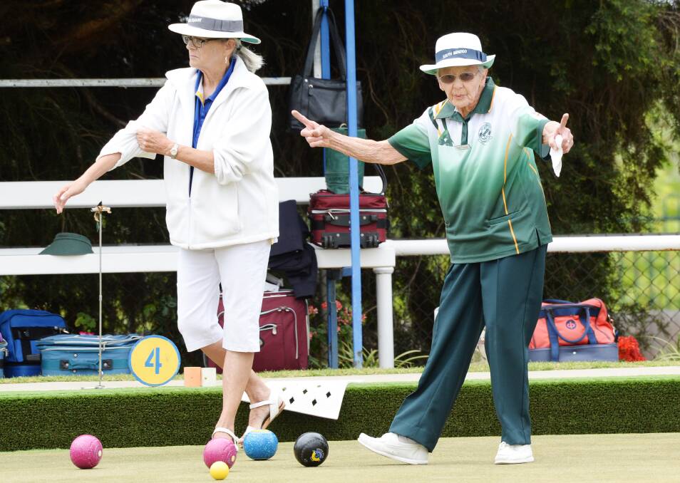 BATTLE: Golden Square's Julie Ross and South Bendigo's Irene Petering during their match on Monday, which Square won by eight shots. Picture: DARREN HOWE