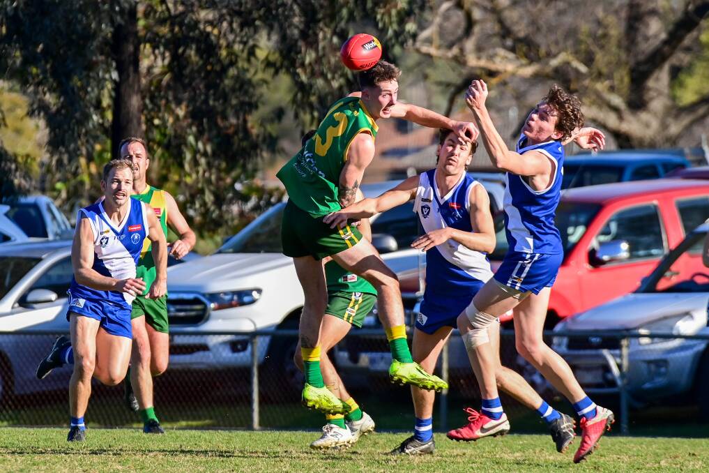 EYES FOR THE BALL: Colbinabbin kicked away to a 34-point win over White Hills at Scott Street on Saturday. Pictures: BRENDAN McCARTHY