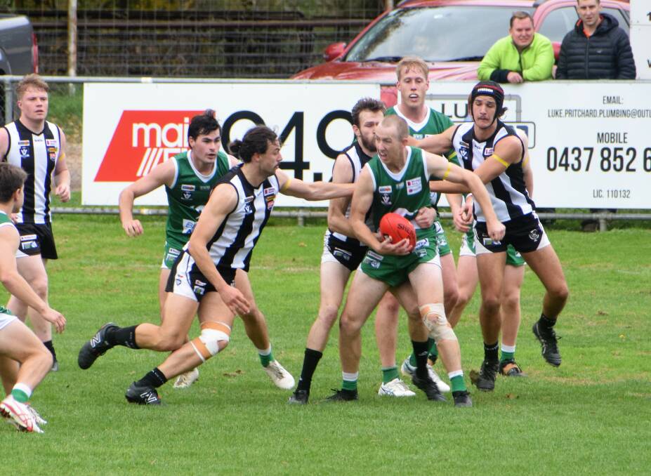 WHO WILL GRASP THE OPPORTUNITY: Kangaroo Flat hosts Castlemaine in a clash between two sides that have combined for just five wins this year. Picture: KIERAN ILES