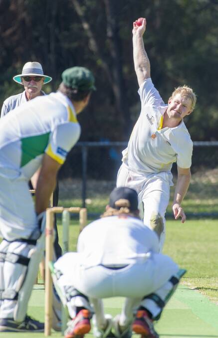 CAPTAIN'S PERFORMANCE: United skipper Harry Whittle starred with the ball, taking 6-101 from 31.4 overs against Spring Gully on Saturday. Pictures: DARREN HOWE