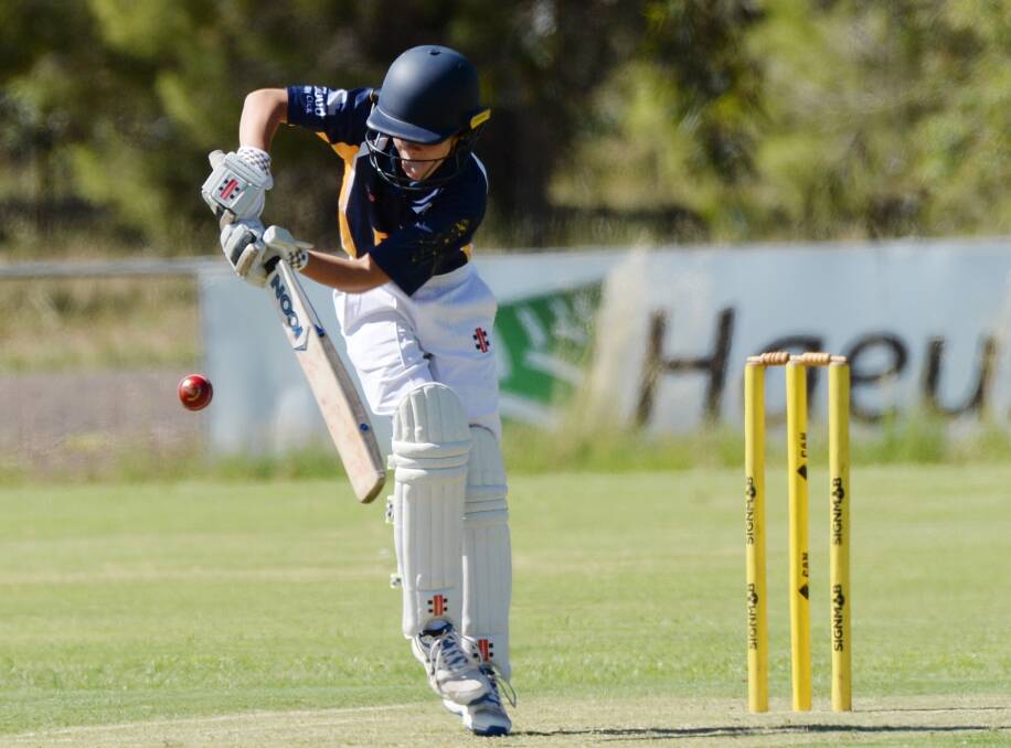 BATTLED HARD: Brodie Reaper made an unbeaten 41 in Bendigo's tally of 9-91 against Goulburn Murray in the under-13A game at Bamawm on Wednesday.