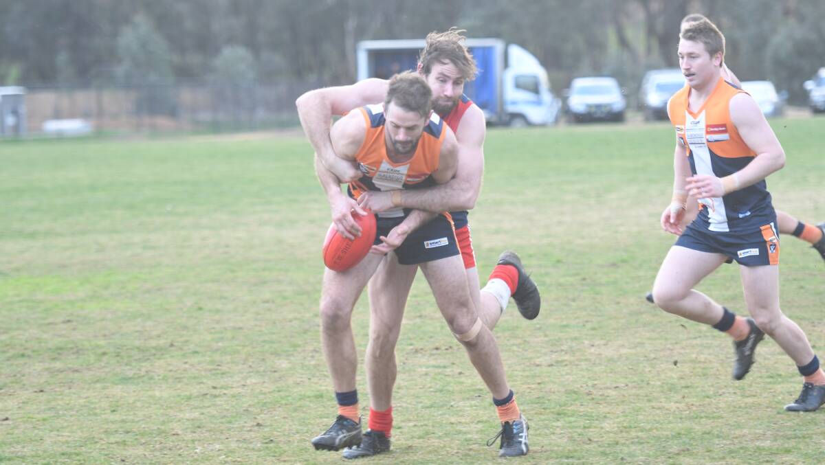 Action from the round 14 LVFNL game between Maiden Gully YCW and Calivil United.