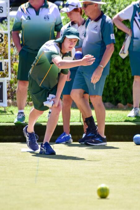 WELL PLAYED: South Bendigo's Lachlan Darroch bowls against Bendigo East in Saturday's round 10 BBD weekend pennant clash. Picture: BRENDAN McCARTHY
