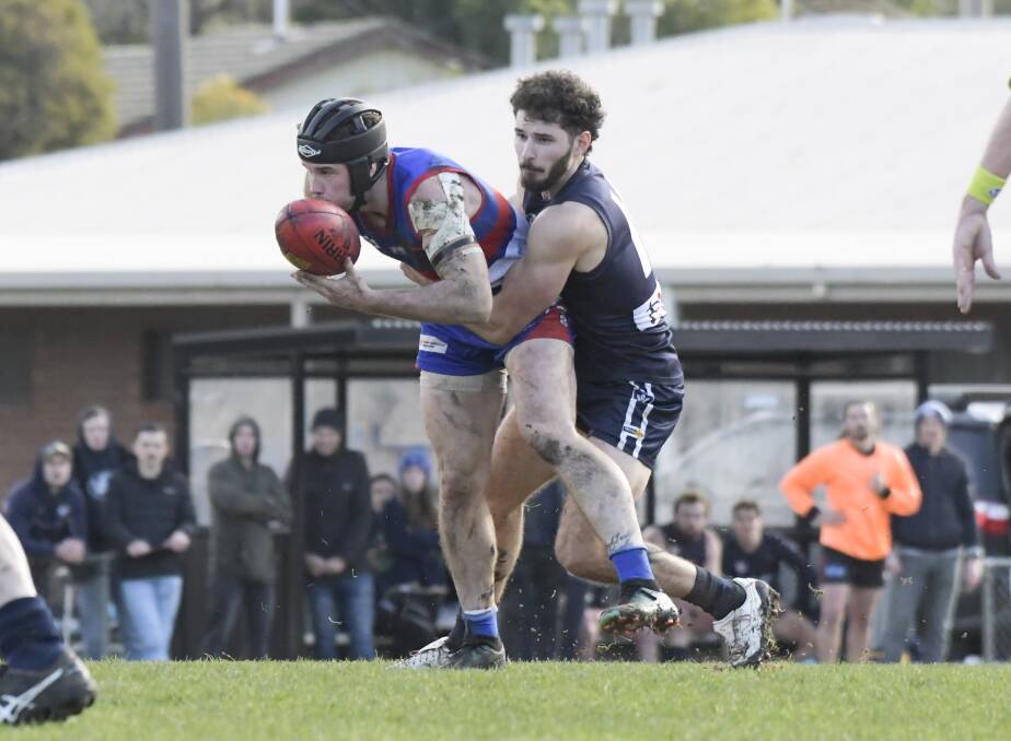 KEY PLAYERS: North Bendigo's Joel Helman and Mount Pleasant's Billy Mahony will be both vital cogs in the crucial midfield battle in Saturday's HDFNL preliminary final at Huntly. The winner meets Colbinabbin in next week's grand final. Picture: NONI HYETT
