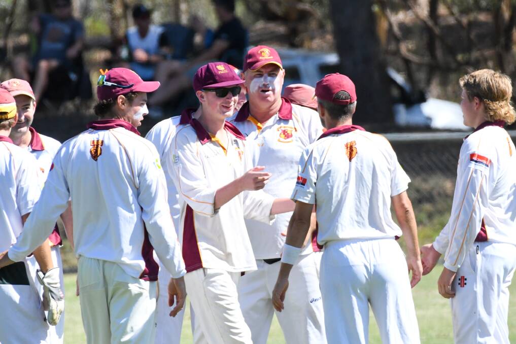 LIONS ROAR: Maiden Gully celebrates a wicket in one of its two wins over West Bendigo. The Lions ended the season fifth. Picture: NONI HYETT