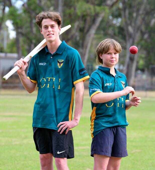 Spring Gully brothers Noah and Jaxon Kelly will both make their first XI debuts for Spring Gully on Saturday. Picture by Enzo Tomasiello