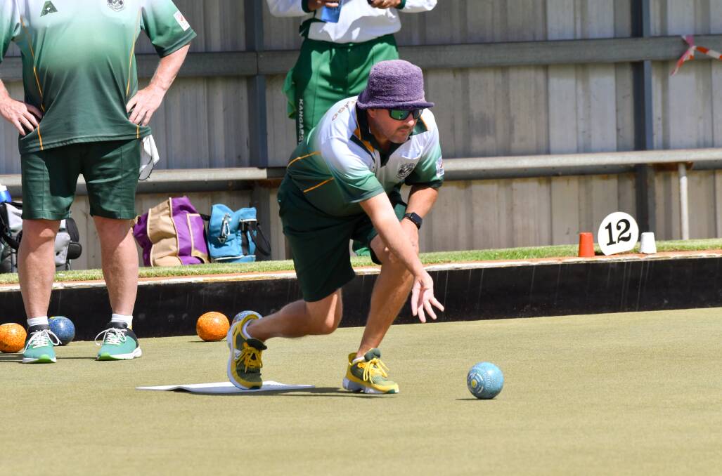 STYLISH: South Bendigo's Daryl Rowley bowls in Saturday's BBD weekend pennant grand final win over Kangaroo Flat. Picture: NONI HETT