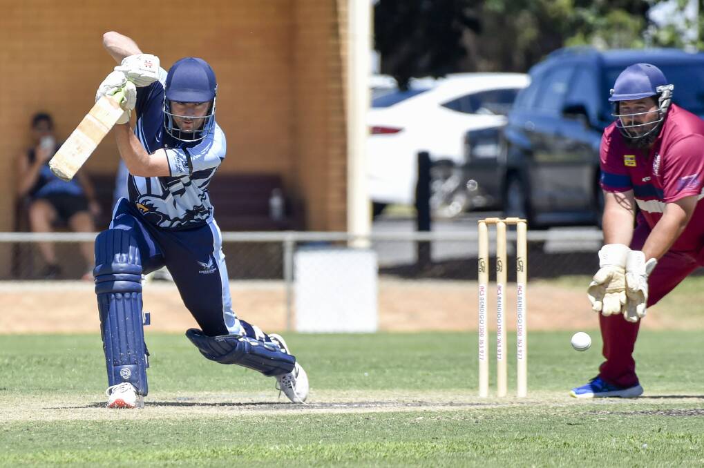 CLASS PLAYER: Eaglehawk veteran Jeremy Brown during his innings of 48 against Sandhurst on Sunday. Pictures: DARREN HOWE