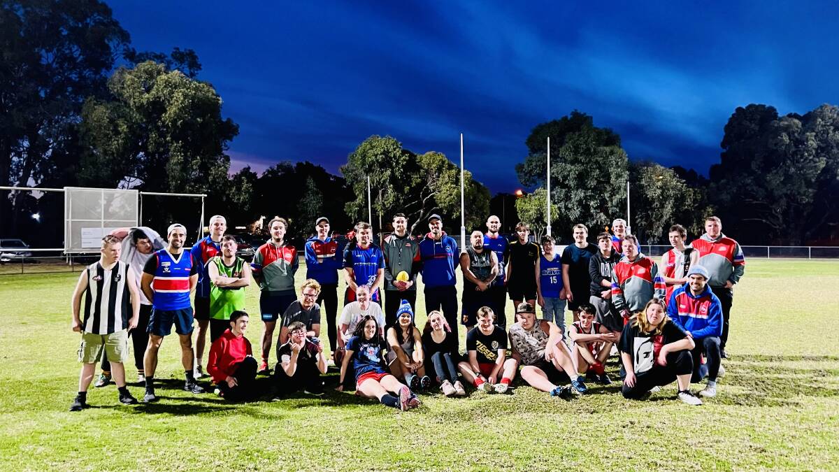 Players from the Bendigo FIDA Suns and Pyramid Hill at their training session at Weeroona Oval this week.