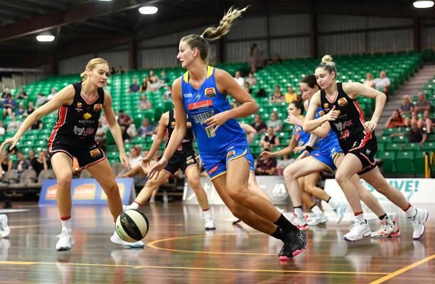TOP GAME: Carley Ernst starred for the Bendigo Spirit against Perth on Wednesday night. Picture: GETTY IMAGES
