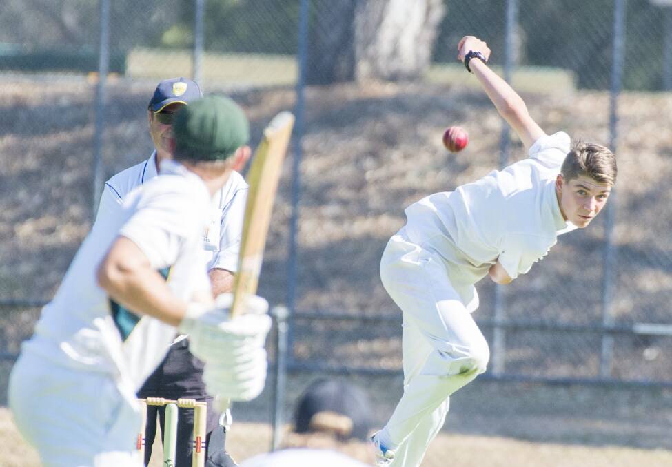 ON THE SPOT: United's Liam Nihill bowls against Spring Gully. Nihill claimed 1-22 off six overs.