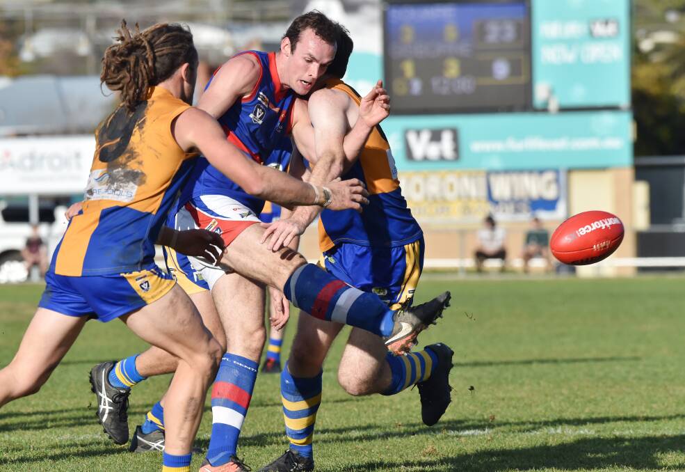 SEASON ON THE LINE: It's do-or-die for Gisborne and Golden Square in Sunday's BFNL first semi-final at the QEO. Picture: DARREN HOWE