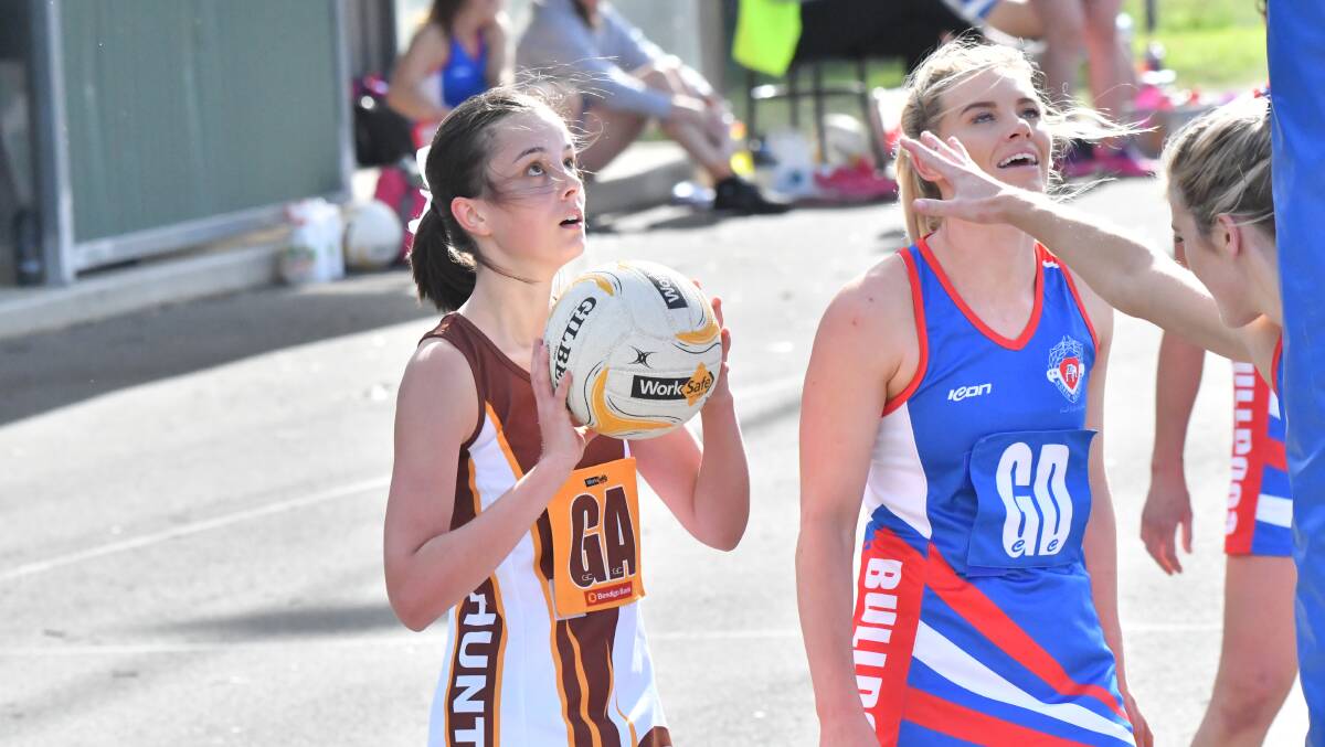 IN A LOGJAM: Huntly and North Bendigo are among three teams separated by just two points from third to fifth on the HDFNL ladder. Picture: NONI HYETT