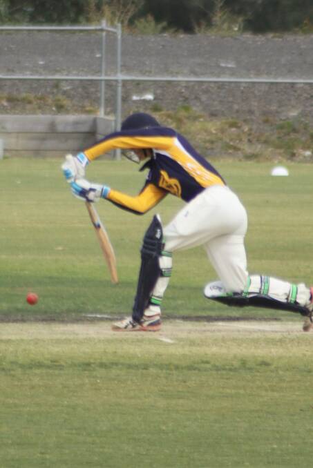 Zane Keighran bats on Wednesday during his innings of 63 for Bendigo. Picture: TRAVIS HARLING