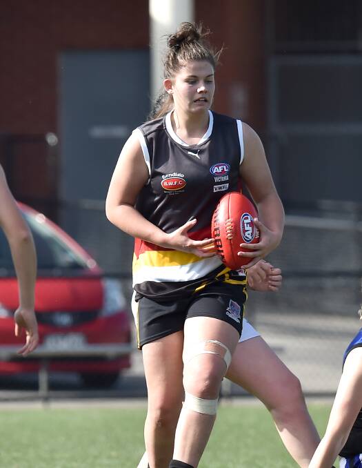 POWER FORWARD: Bella Ayre playing for the Bendigo Thunder on the QEO in 2016. Ayre later played 12 AFLW games with Carlton and Brisbane.