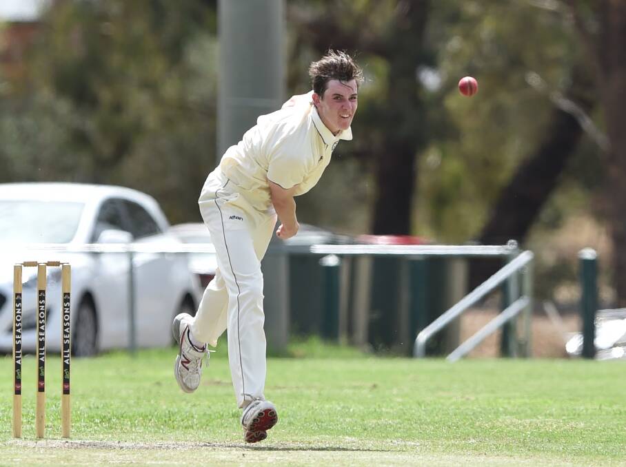 SEAM UP: Sandhurst's Nick Gladman has taken eight wickets for the Dragons this season. Reigning premier Sandhurst, which has lost its past two games, takes on Golden Square in the BDCA's match of the round at Wade Street on Saturday. Picture: GLENN DANIELS
