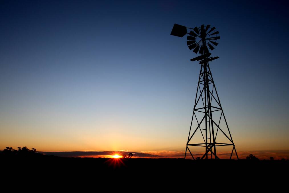SUNSET: The evening comes in central Victoria. Picture: GLENN DANIELS