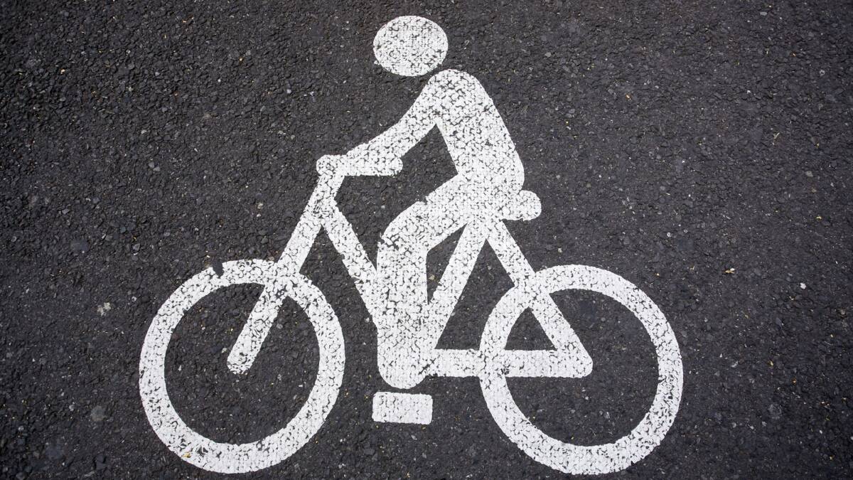 Bike Bendigo welcomes debate on helmets | Poll