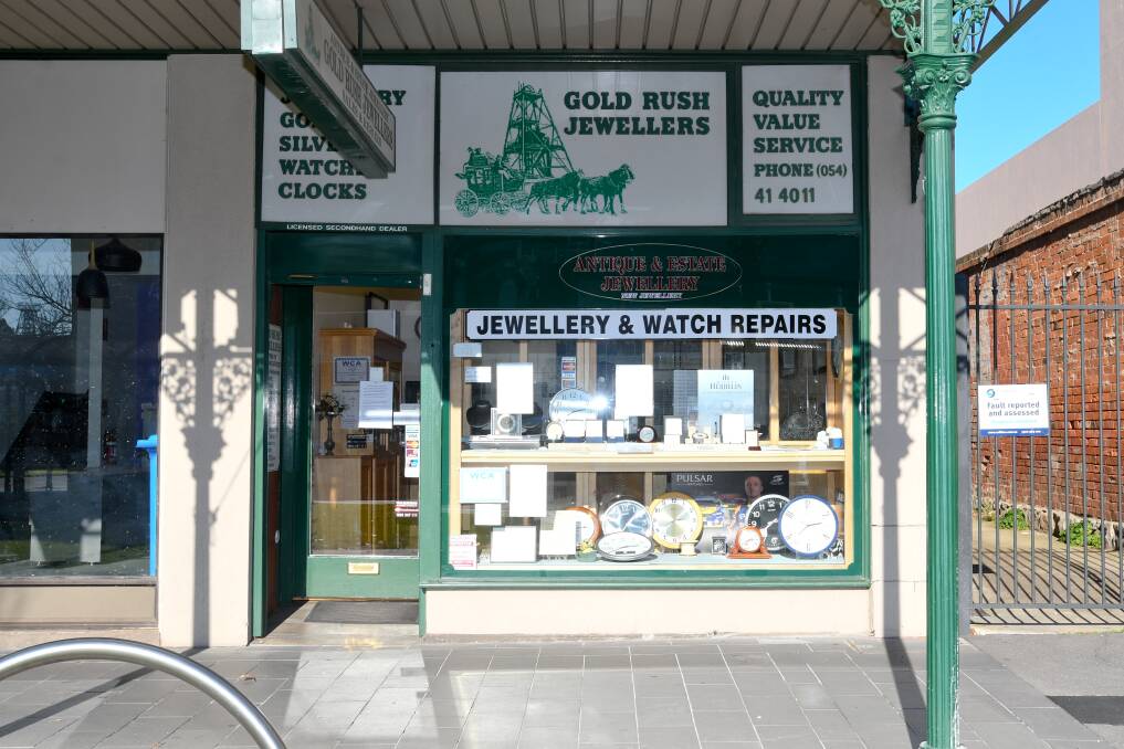 PRECAUTION: Gold Rush Jewellers has temporarily closed as concerns about Melbourne's coronavirus outbreak builds. Pictur: NONI HYETT